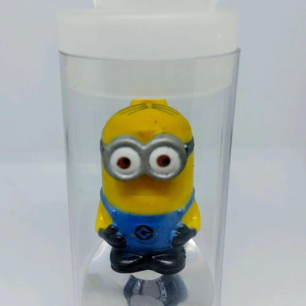 NWT USB THUMB DRIVE IN SEALED CONTAINER